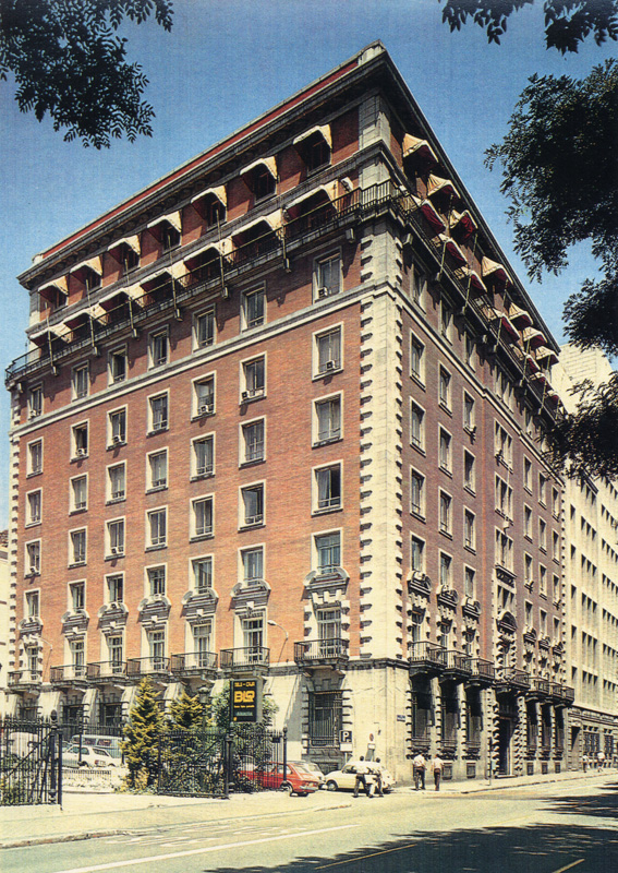 Edificio Sede Social de CAMPSA. Paseo del Prado, número 6. Madrid. (Propiedad: CLH, Archivo Histórico de CAMPSA)
